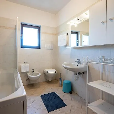 Aparthotel Agribenessere Brenzio *